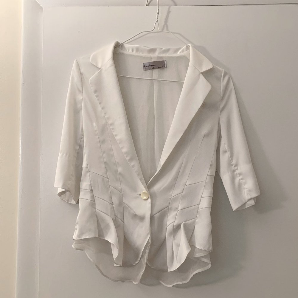 WaaWaa Blazer | Size: 2 | Color: White